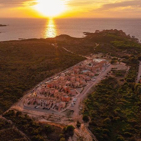 Amareclub Red Sun Village Изола-Росса Экстерьер фото