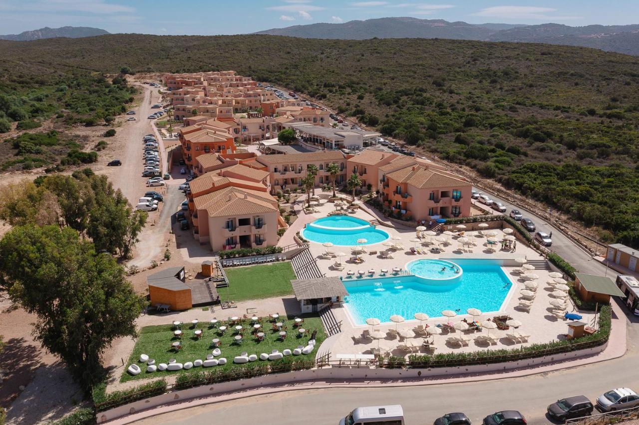 Amareclub Red Sun Village Изола-Росса Экстерьер фото